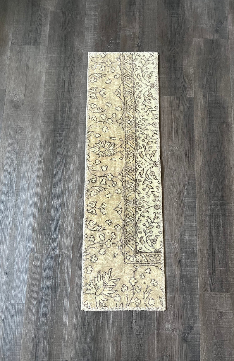 Small Table Runner No.29